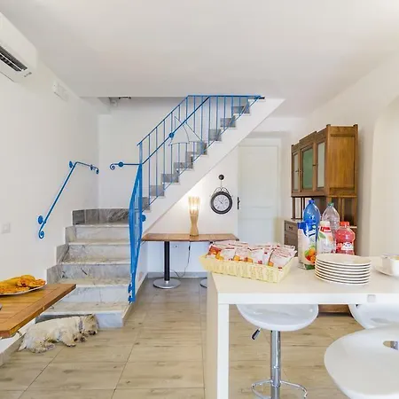 Brigida Alojamento de Acomodação e Pequeno-almoço Carloforte (Isola di San Pietro)