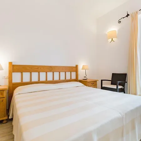Brigida 4* Carloforte (Isola di San Pietro)
