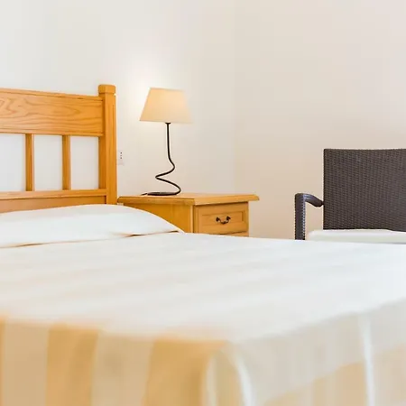 Brigida 4* Carloforte (Isola di San Pietro)